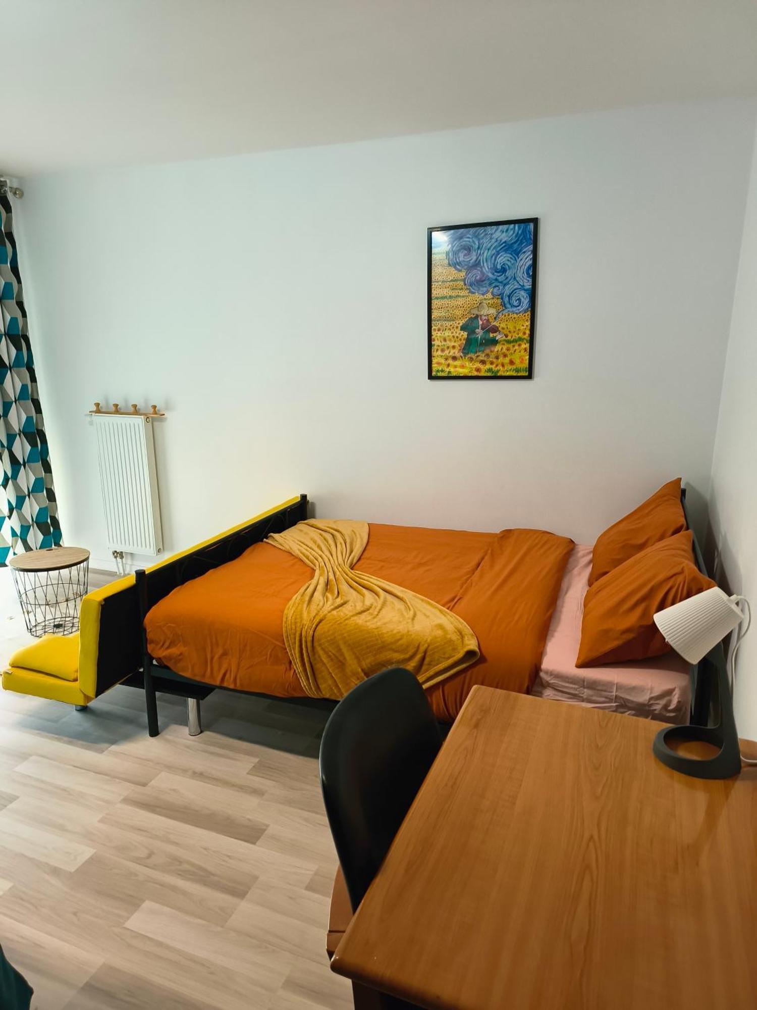Chambre Privee Proche Stade De France Et Paris Dans Appartement Partage Pierrefitte-sur-Seine Exterior foto